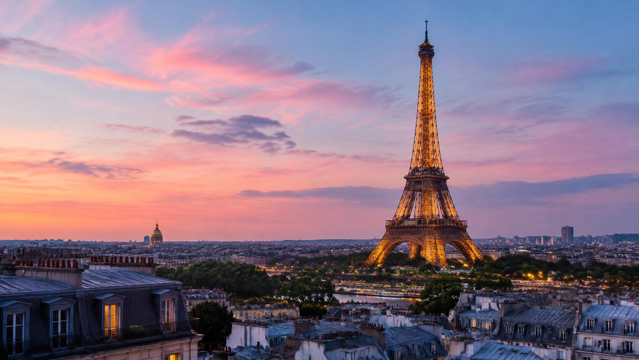 Eiffel Tower in Paris at dusk